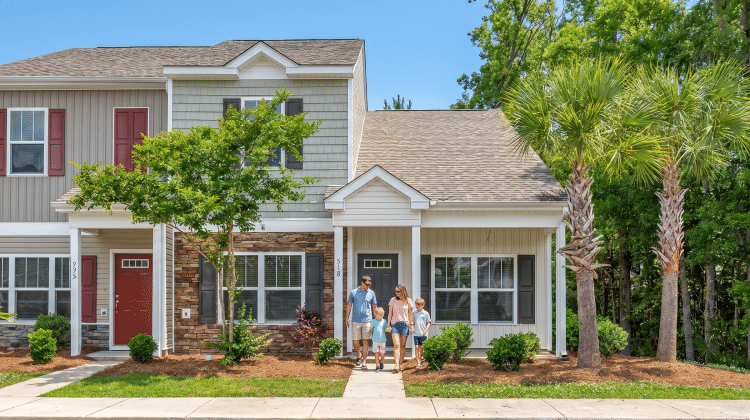 Modern family apartments near St. James High School in the Myrtle Beach area.